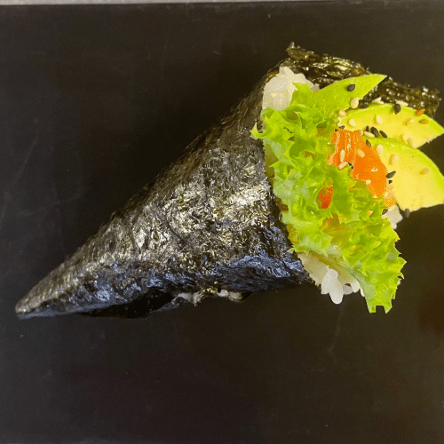 Temaki kanikama & avocado