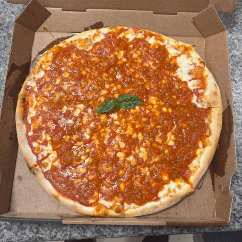 Pizza Bolognese