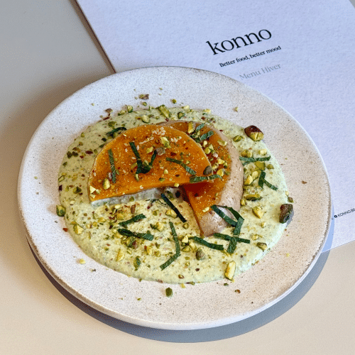 Courge rôtie au miel et sésame