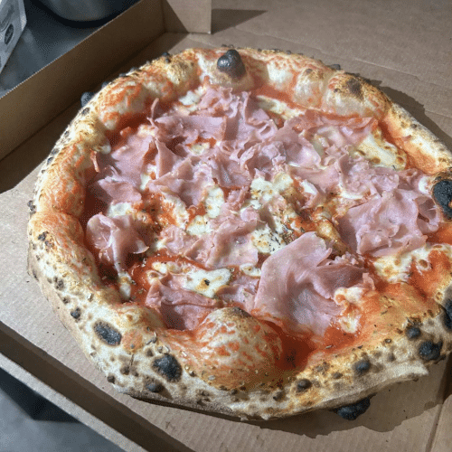 Pizza prosciutto