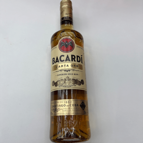 Bacardi carta oro