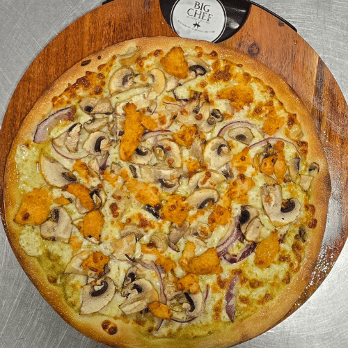 Pizza pesto chicken