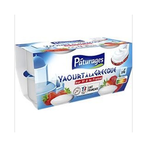 Yaourt à la grecque sur lit à la fraise