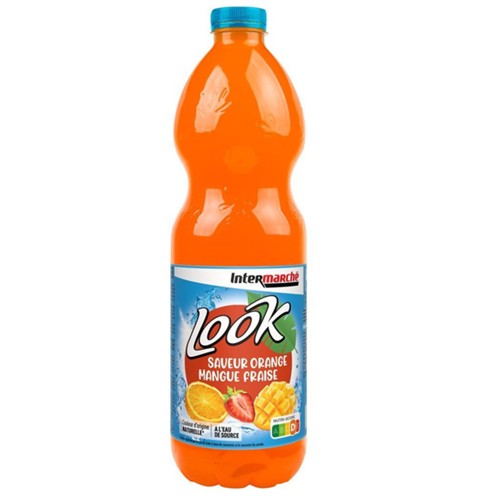 Boisson saveur orange mangue fraise