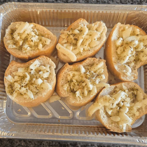 Pains à l'ail avec mozzarella