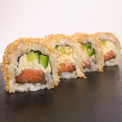 Uramaki philadelphia salmon