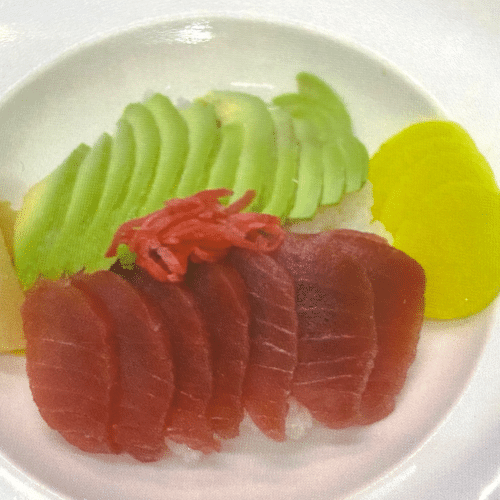 Sushi hachi thon don