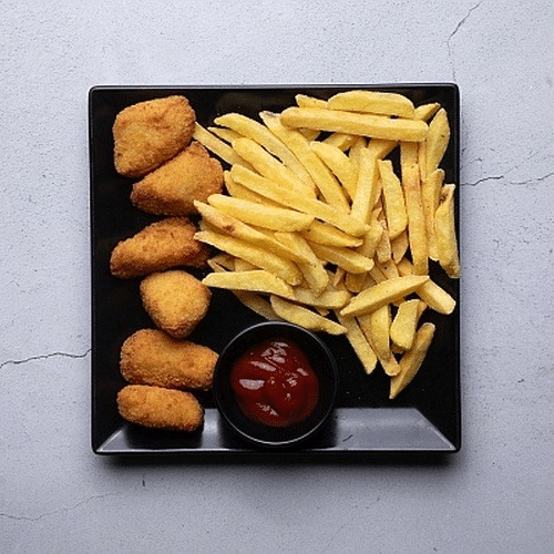 Chicken Nuggets mit Pommes