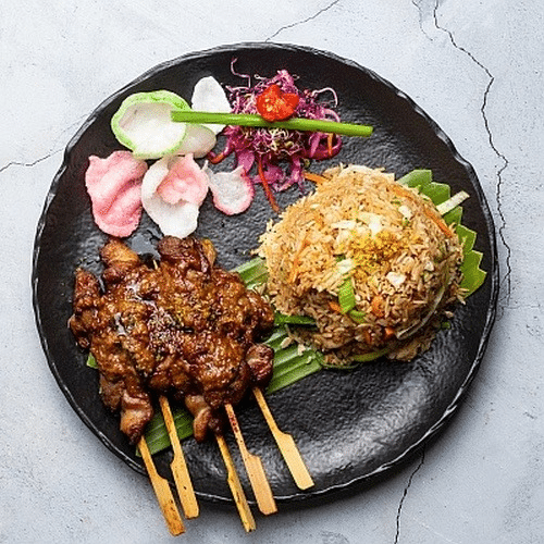 Satay Nasi Goreng (4-5 Stück)