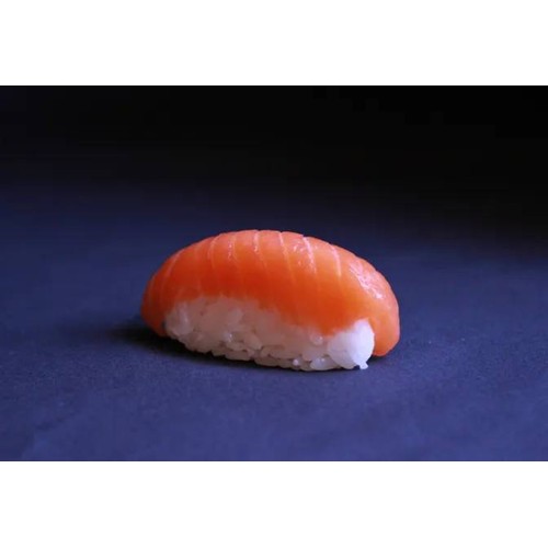 Salmon Nigiri (2 Stück)