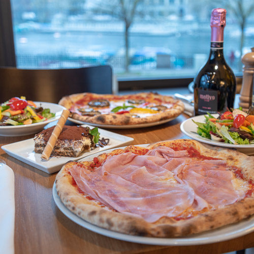 Pizzeria Molino Dietikon Italienische Pizza, Italienisch, Pasta essen