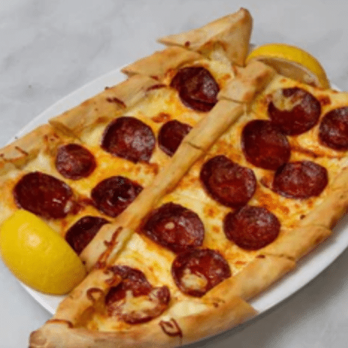 Pide Rindsalami & Mozzarella
