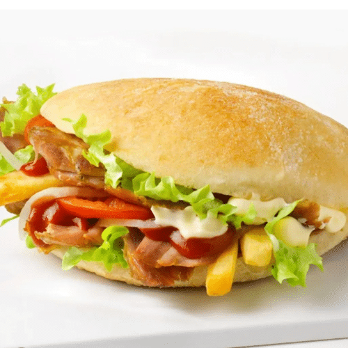 Pommkebab im frischgebackenem Brot