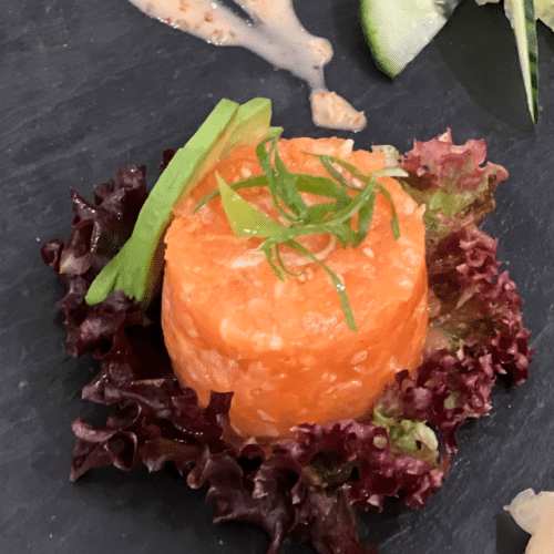 Lachs Sashimi (4 Stück, roh)