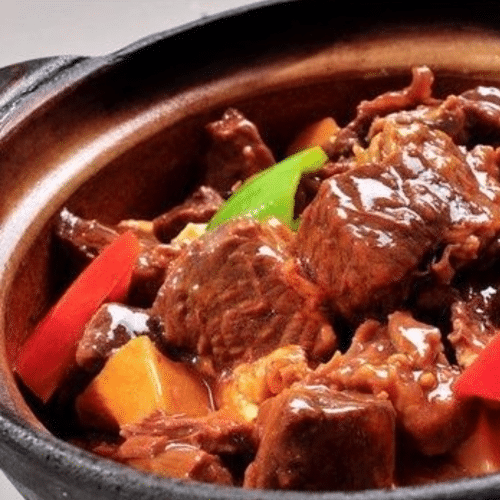 红烧牛腩 Geschmorte Siedfleisch in roter Sauce