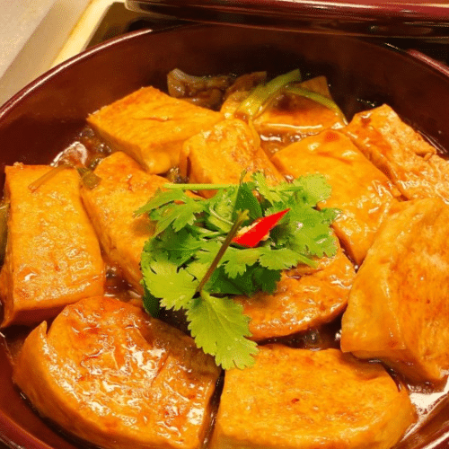 红烧豆腐 - Geschmorter Tofu in Sojasauce