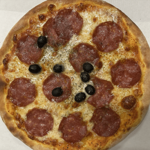 Pizza salami normal