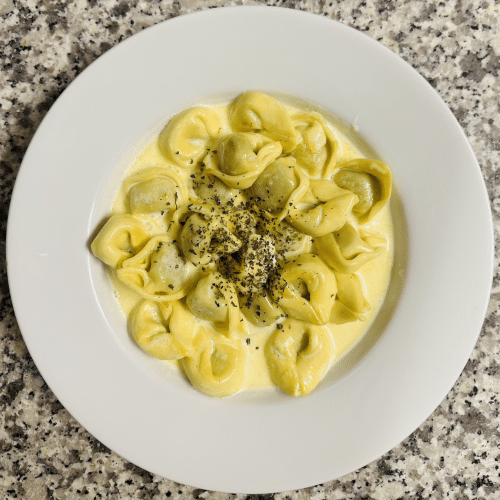 Tortelloni mit Ricotta-Spinat-Rahmsauce