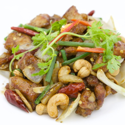 Boeuf sauté aux noix de cajou avec riz jasmin