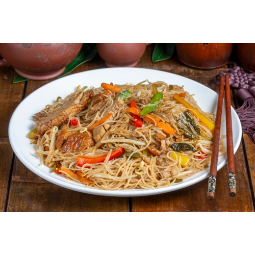 995. VERMICELLES DE RIZ SAUTES AU CANARD ET AUX LEGUMES SALES