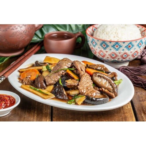 70.RIZ BOEUF AUX CHAMPIGNONS ET POUSSES DE BAMBOU