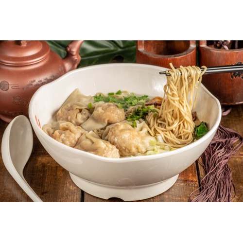 9122. POTAGE DE NOUILLES  ET 