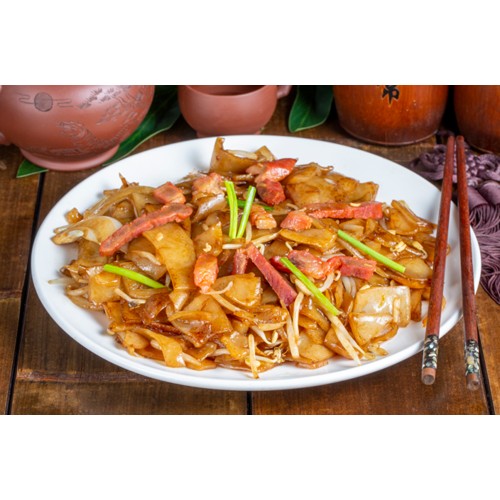 992. PÂTES DE RIZ SAUTEES AU PORC 