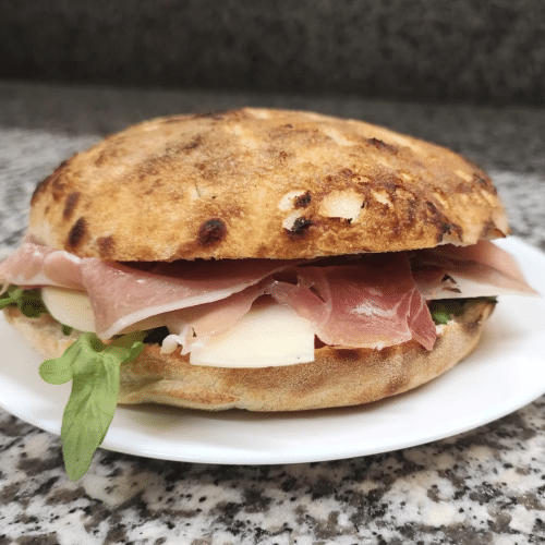 Panino ist mit Pizza Teig