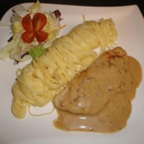 Schweinsrahmschnitzel