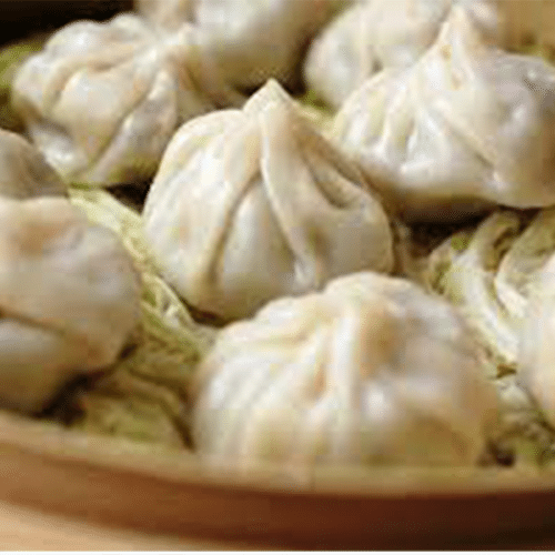 Schweinefleisch Momos (10 Stück)
