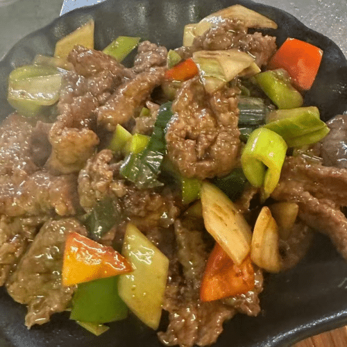 Boeuf sur ardoise 铁板牛肉
