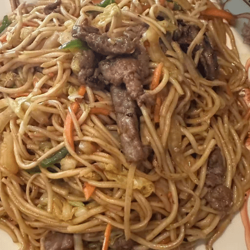 Nouilles sautés au boeuf 牛肉炒面