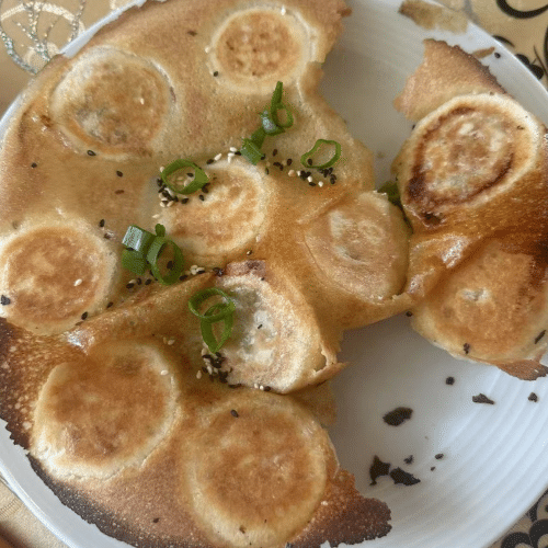 Petits pains frits crus (8 pièces) 生煎包