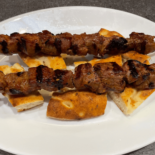 Deux brochettes agneau (200g) (sans garniture)