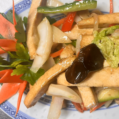 Tofu aux légumes(93)