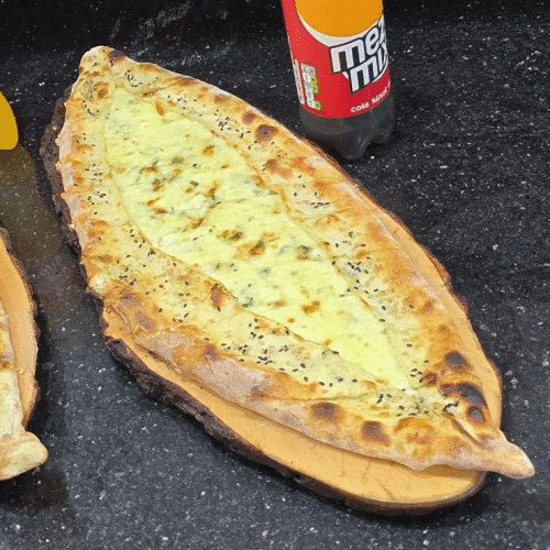 Pide Käse
