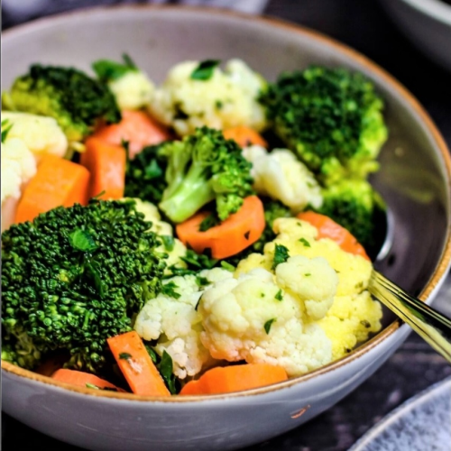 Hausgemachtes Gemüsebraten Kleine portion