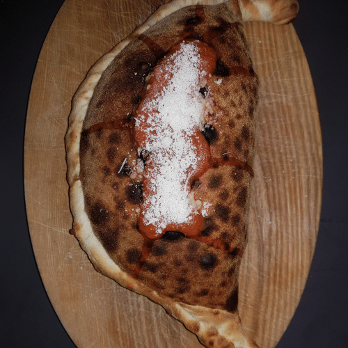 Pizza Calzone (zugedeckt)
