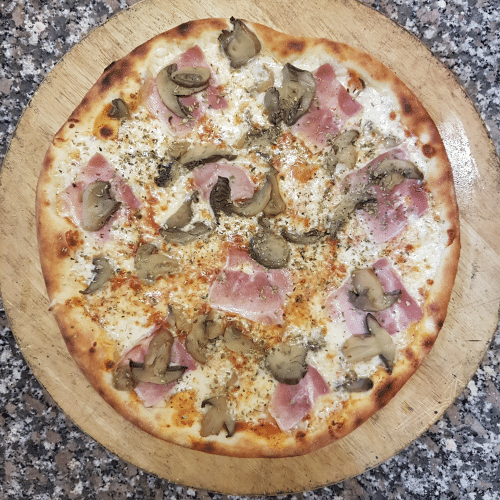 Pizza Prosciutto e Funghi