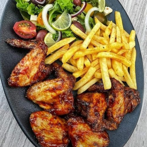 Pouleflügeli (9 stück) Teller