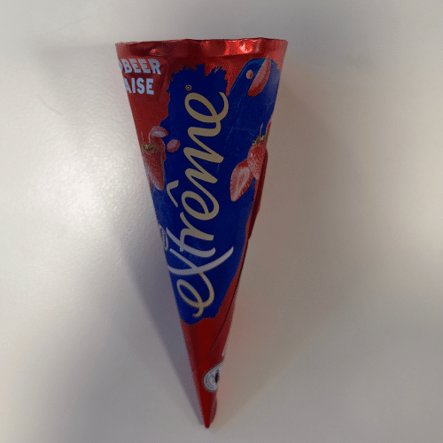 Cornet Erdbeer Glacé