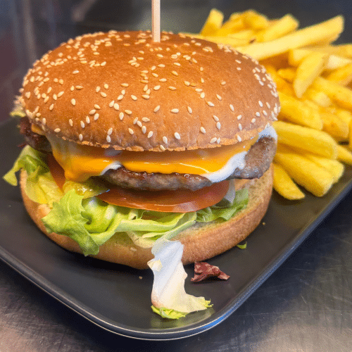 Cheese Beef Burger (170g) Mit Coca Cola 330 Ml