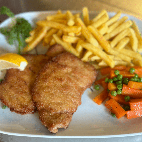 Paniertesschweine Schnitzel Mit Coca Cola 330 Ml