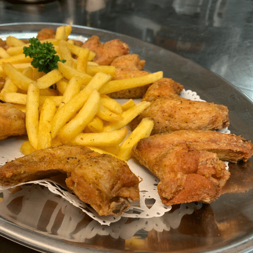 Pouletflügeli (6 Stück) Mit Coca Cola 330 Ml