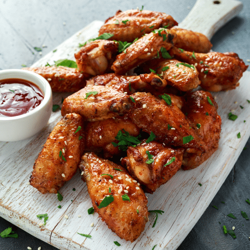 Chicken Wings mit Pommes Frites