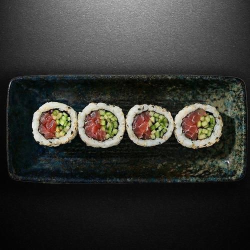 Spicy Tuna Uramaki.