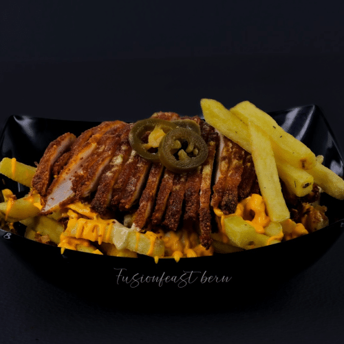 Crispy Chicken und Loaded Fries