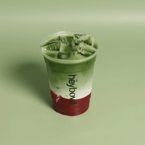 Iced Strawberry Matcha Latte 0,33l