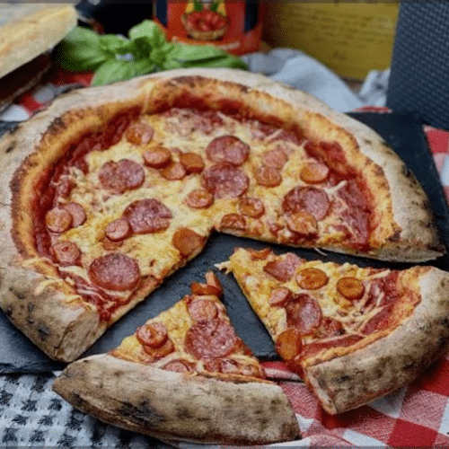 Pizza Salami (scharf)