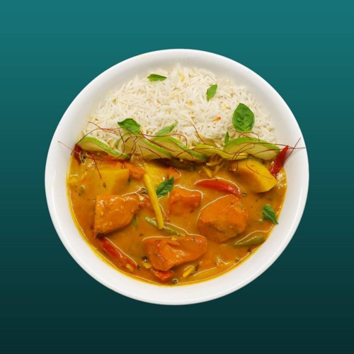 Gaeng Garee Gai with Chicken